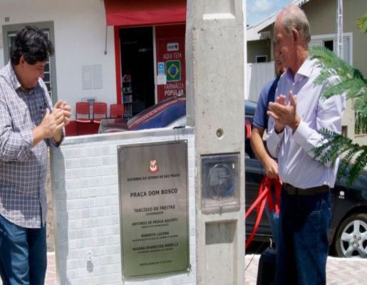 Prefeito Inaugura Revitalização da Praça Dom Bosco