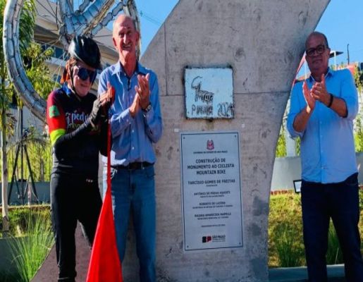 DIVINOLÂNDIA CELEBRA OS CICLISTAS COM INAUGURAÇÃO DE MONUMENTO E PASSEIO CICLÍSTICO